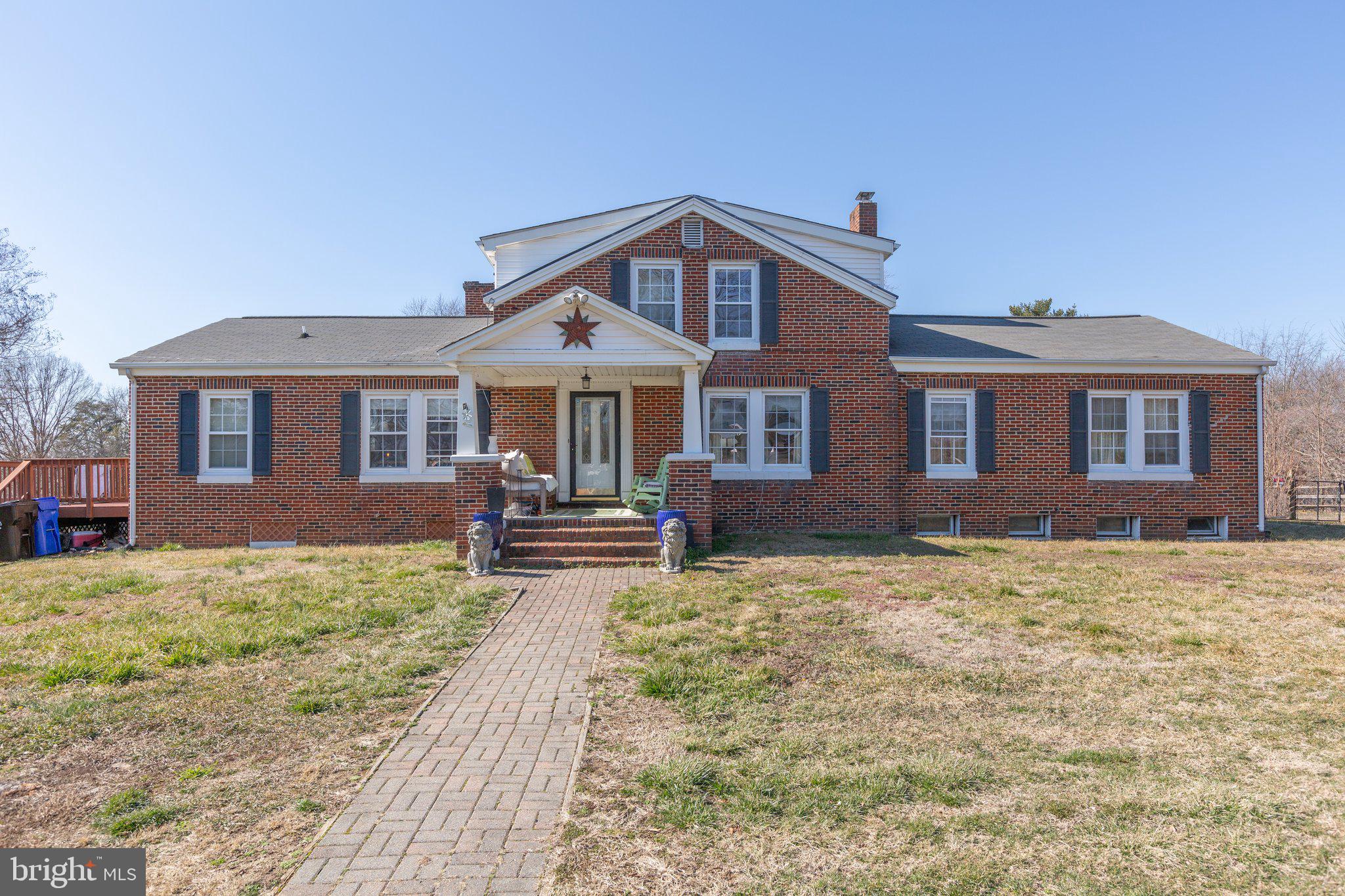 701 Spring Valley Dr