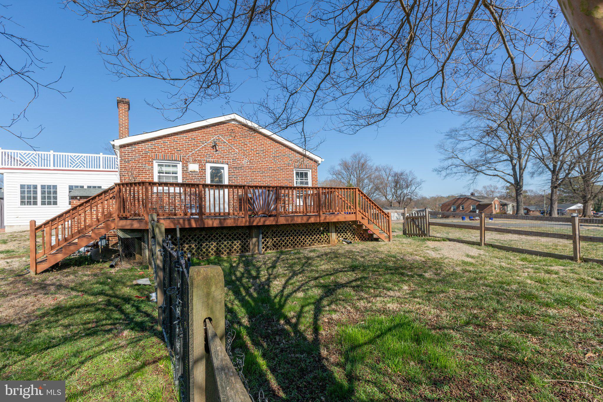 701 Spring Valley Dr