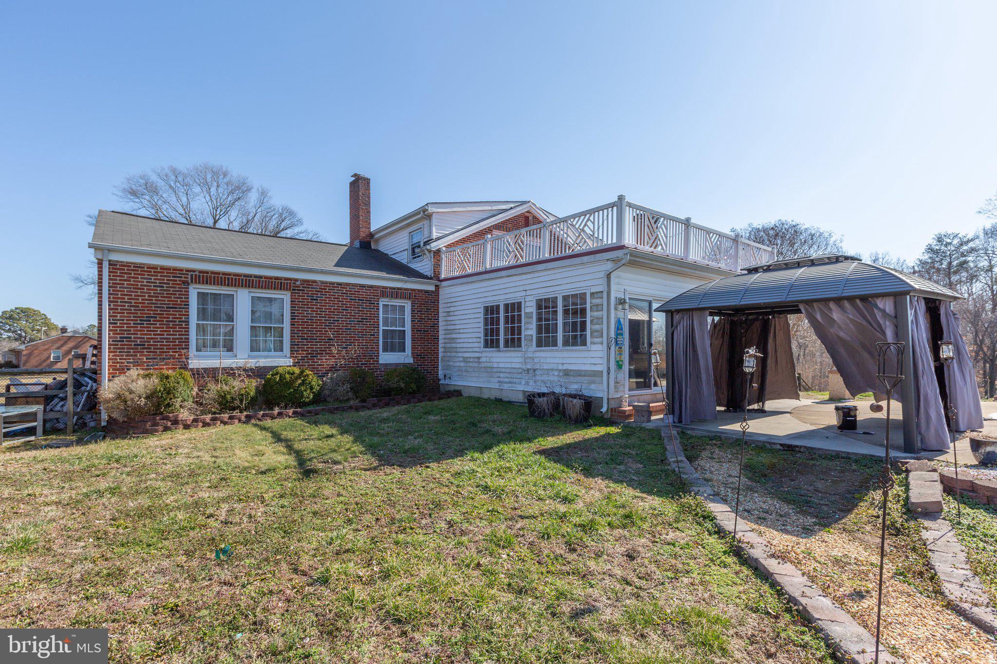 701 Spring Valley Dr