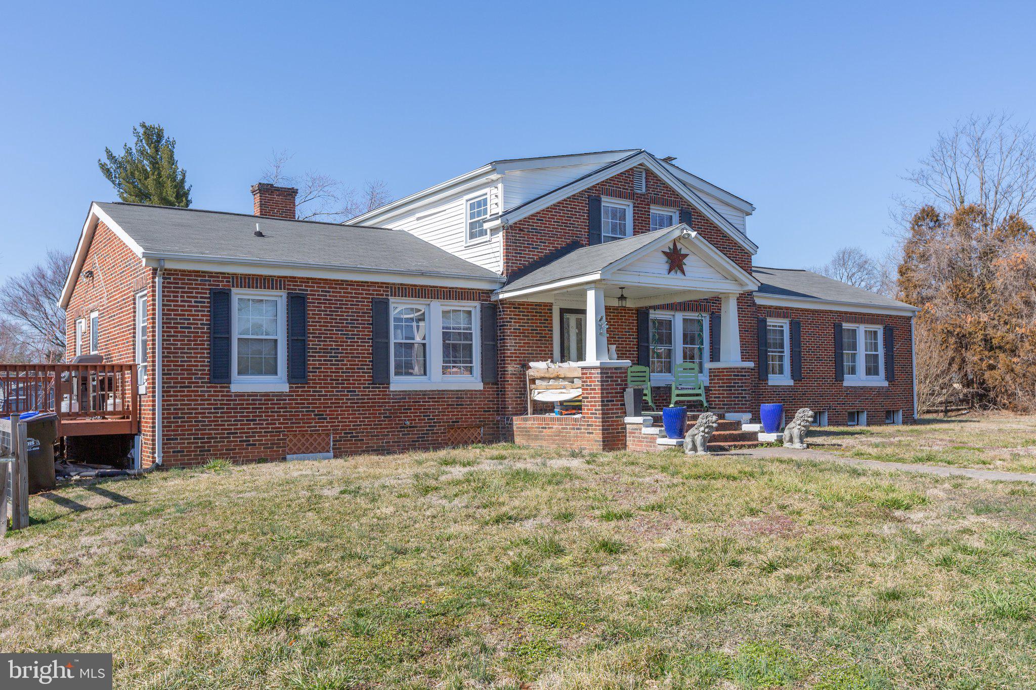 701 Spring Valley Dr