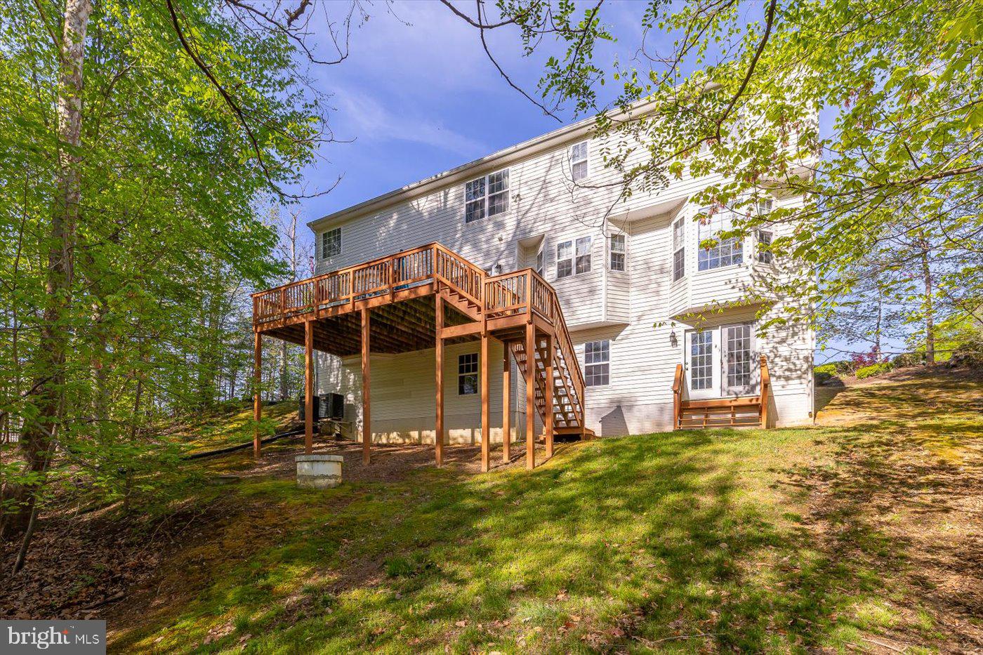 50 Crestwood