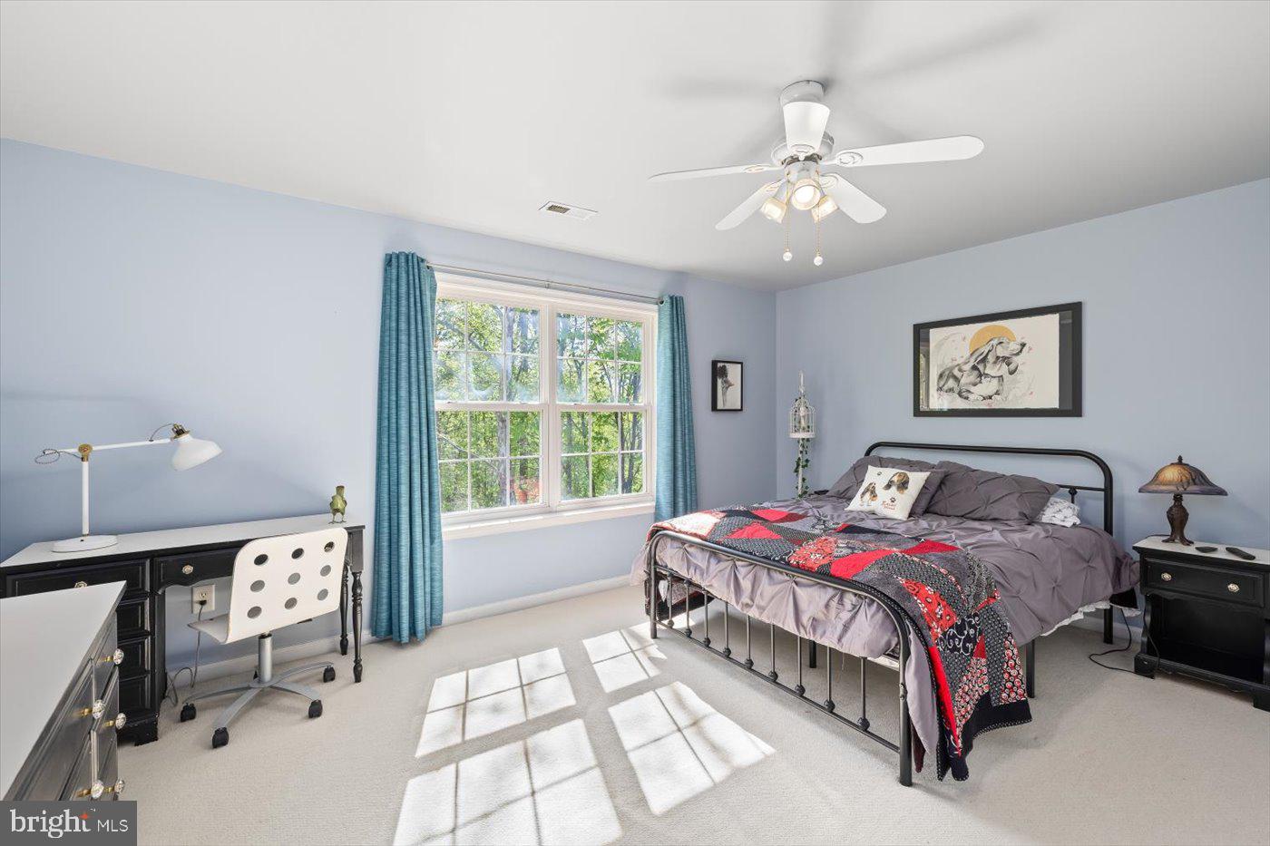 50 Crestwood