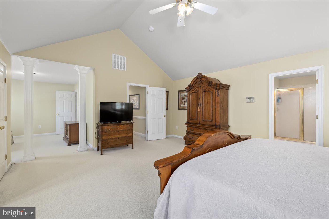 50 Crestwood