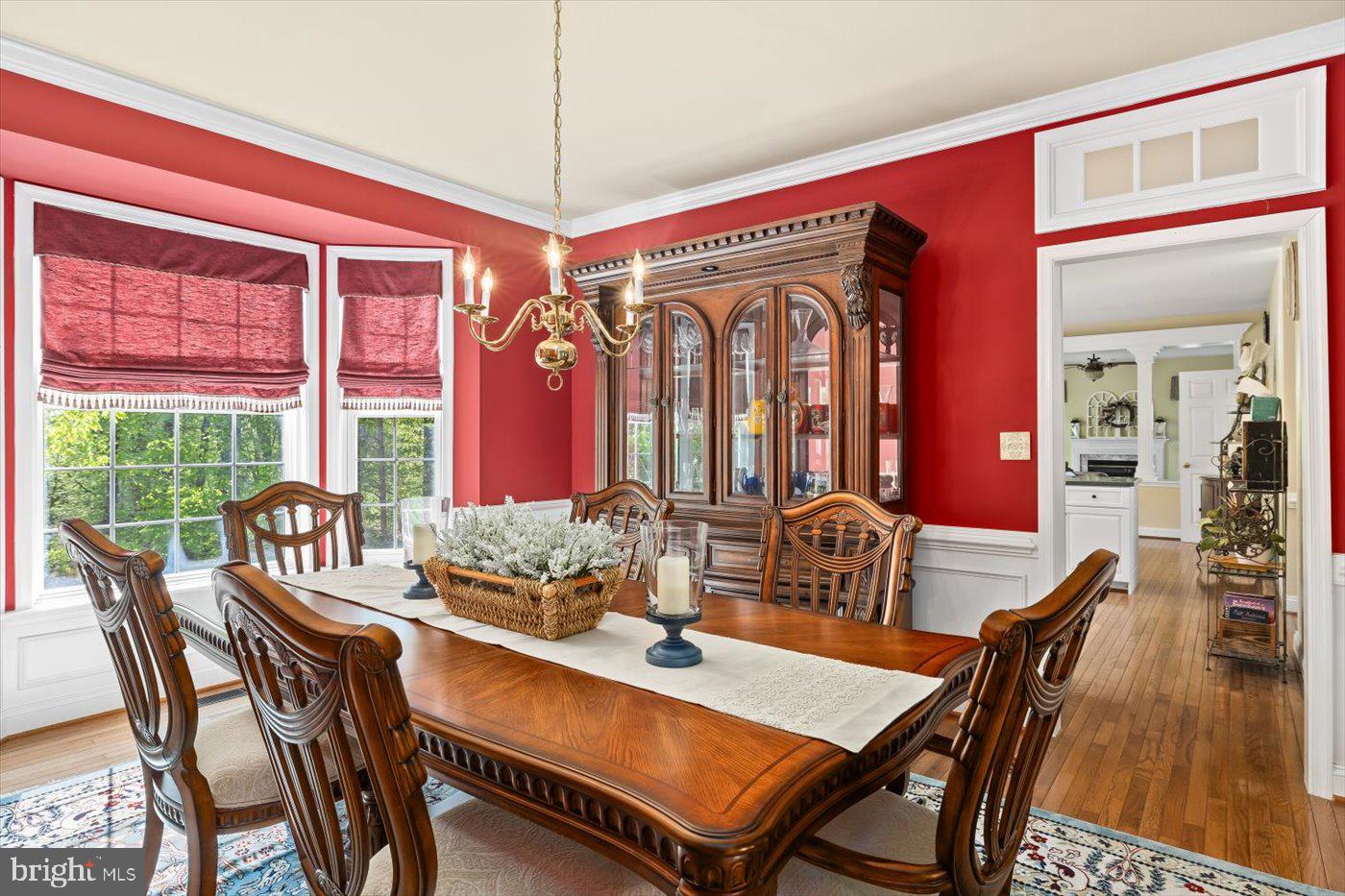 50 Crestwood