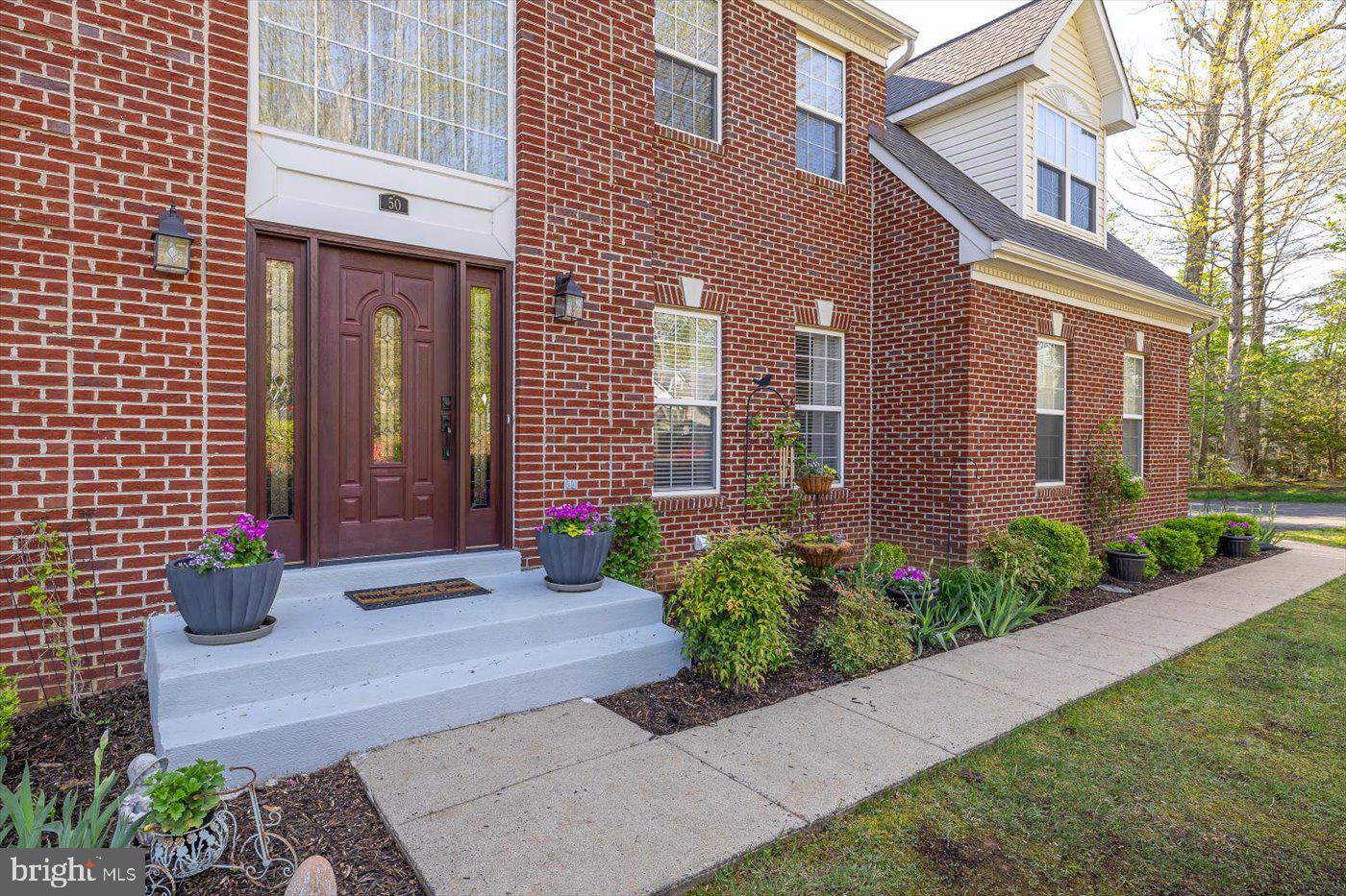50 Crestwood