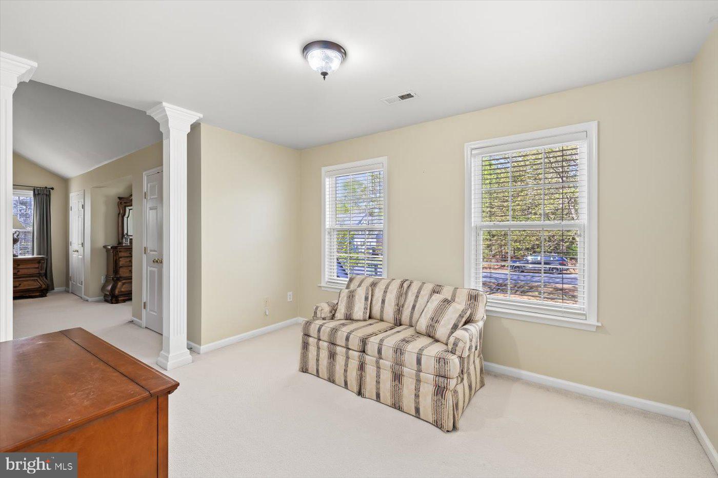 50 Crestwood