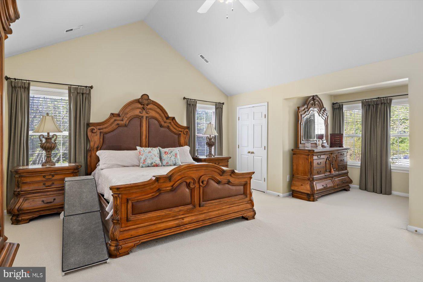 50 Crestwood