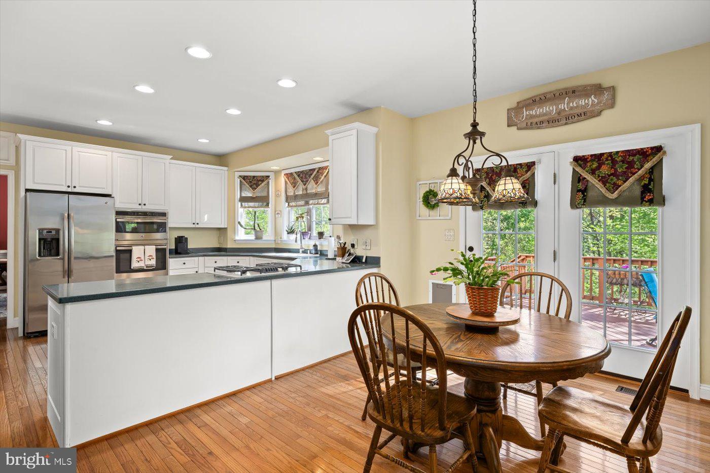 50 Crestwood