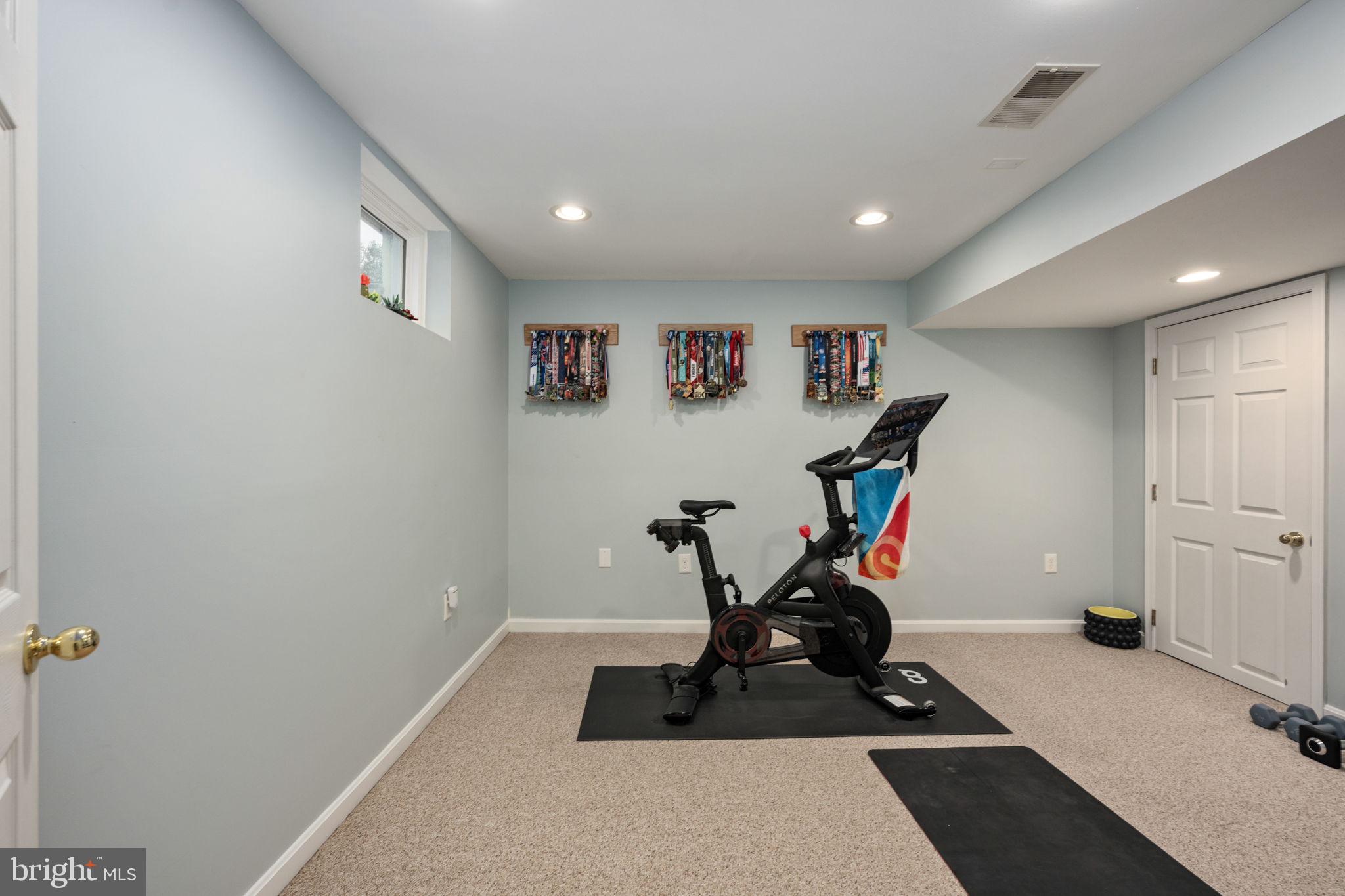 14 Hampshire Ct