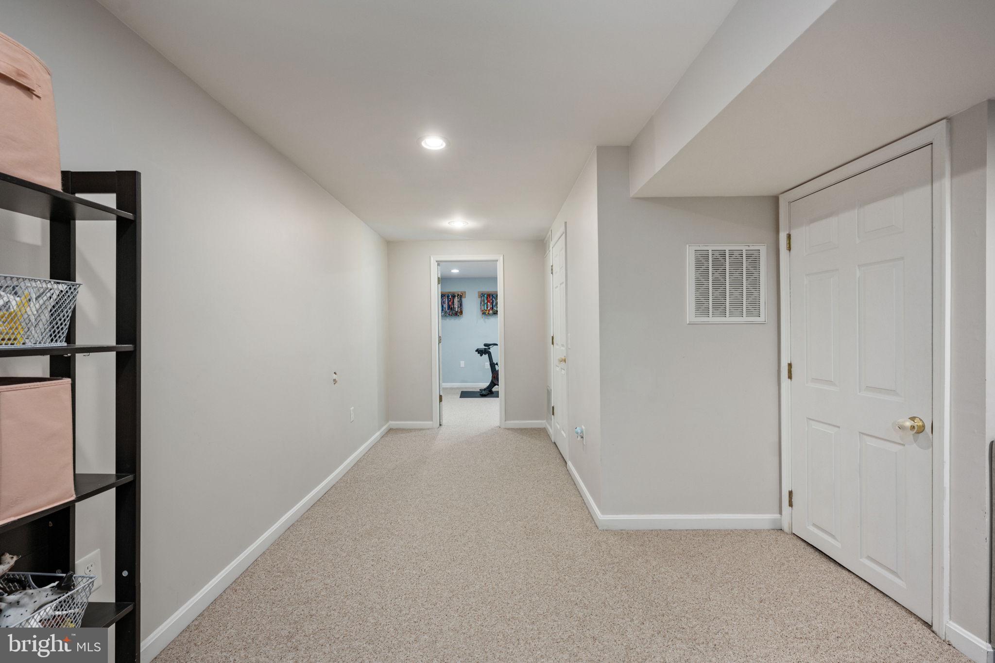 14 Hampshire Ct