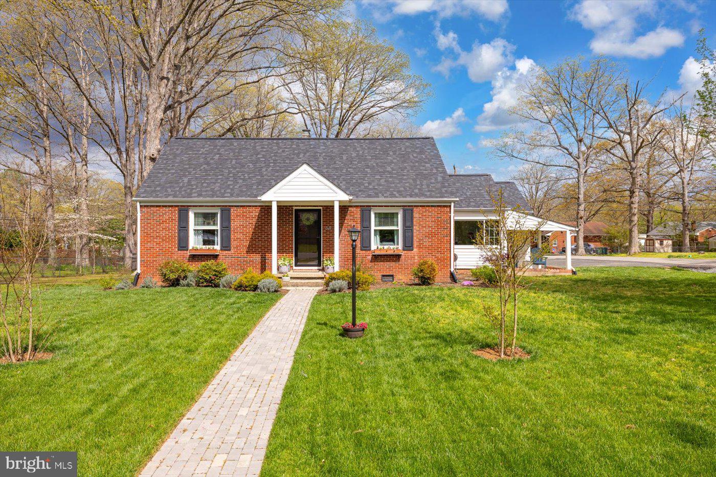 34 Randolph Rd