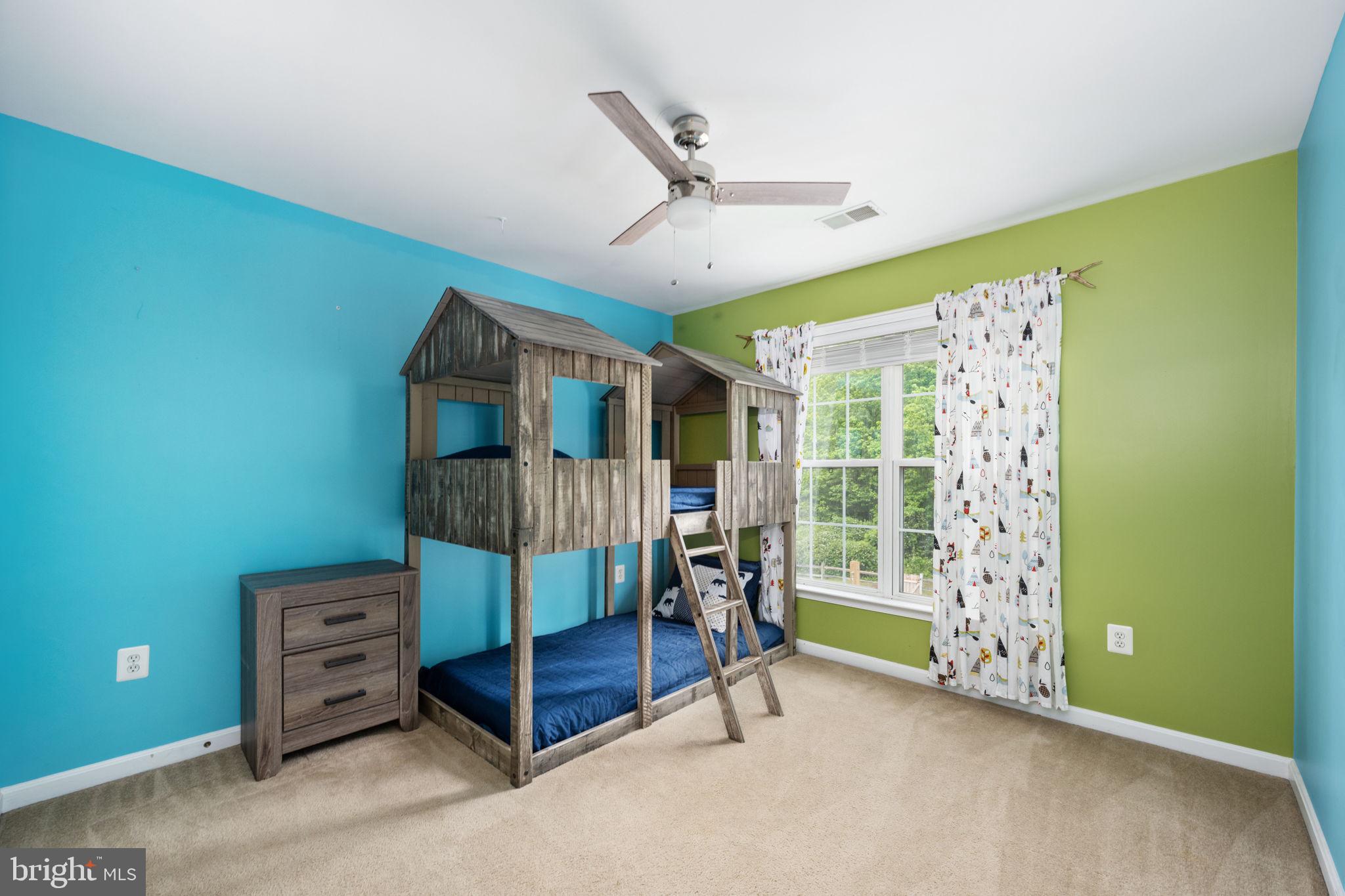 149 Summer Breeze Ln