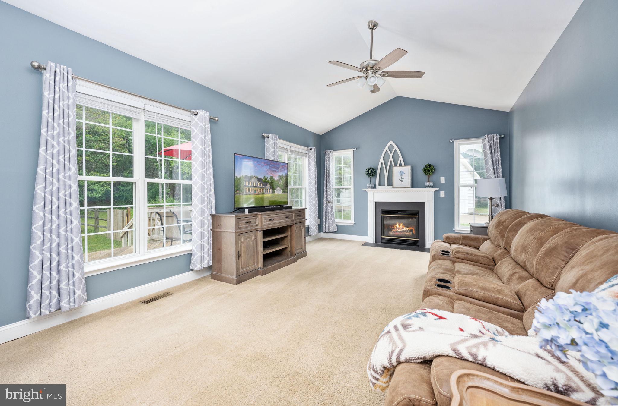 149 Summer Breeze Ln