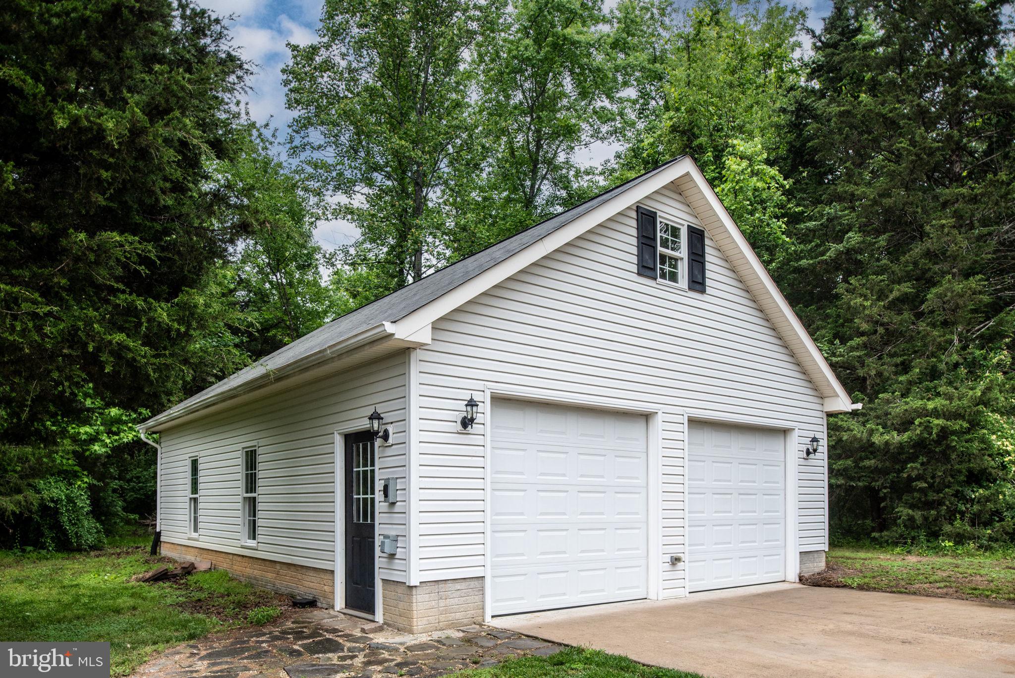 149 Summer Breeze Ln