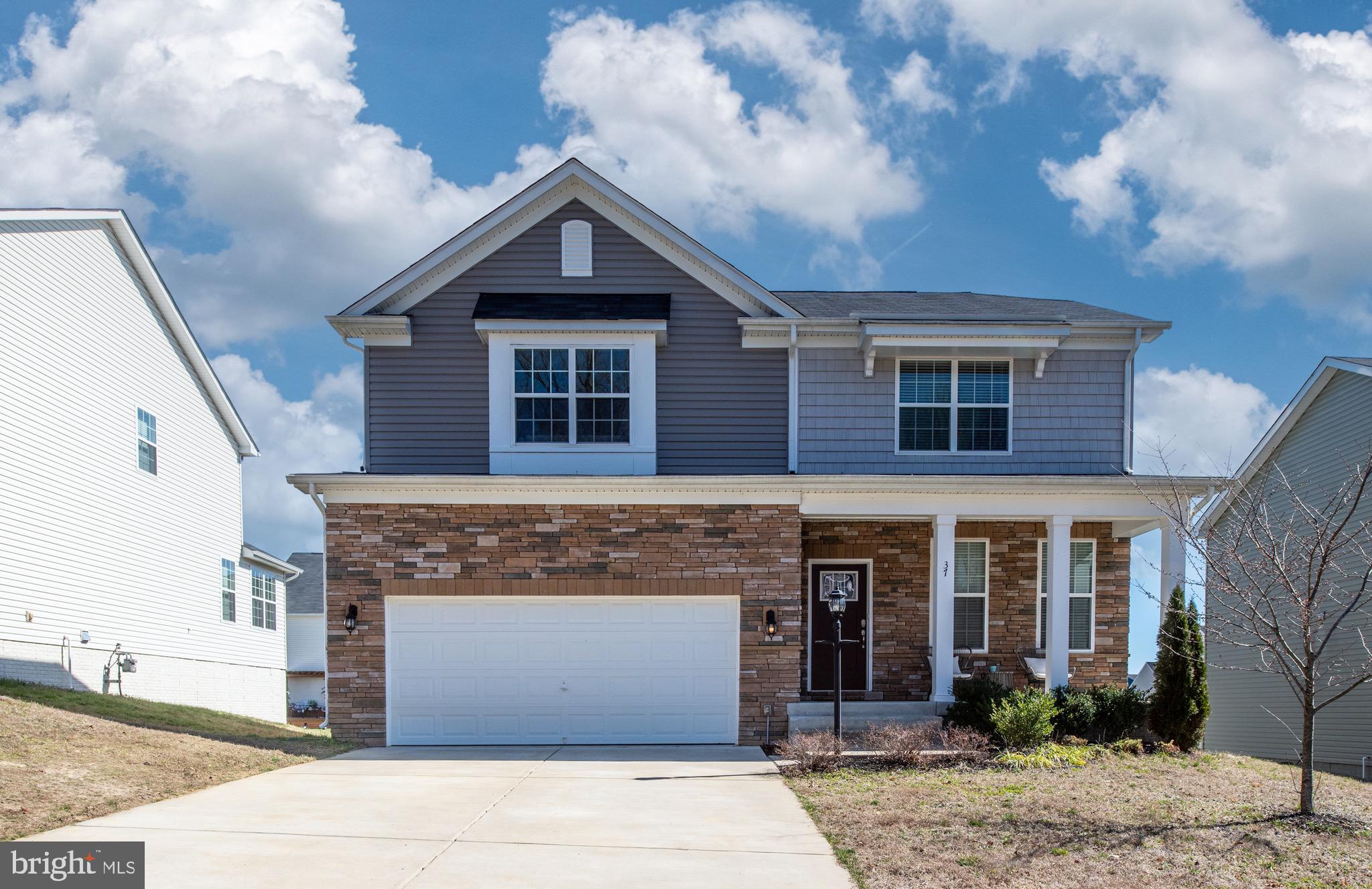 37 CLEAR SPRING LN