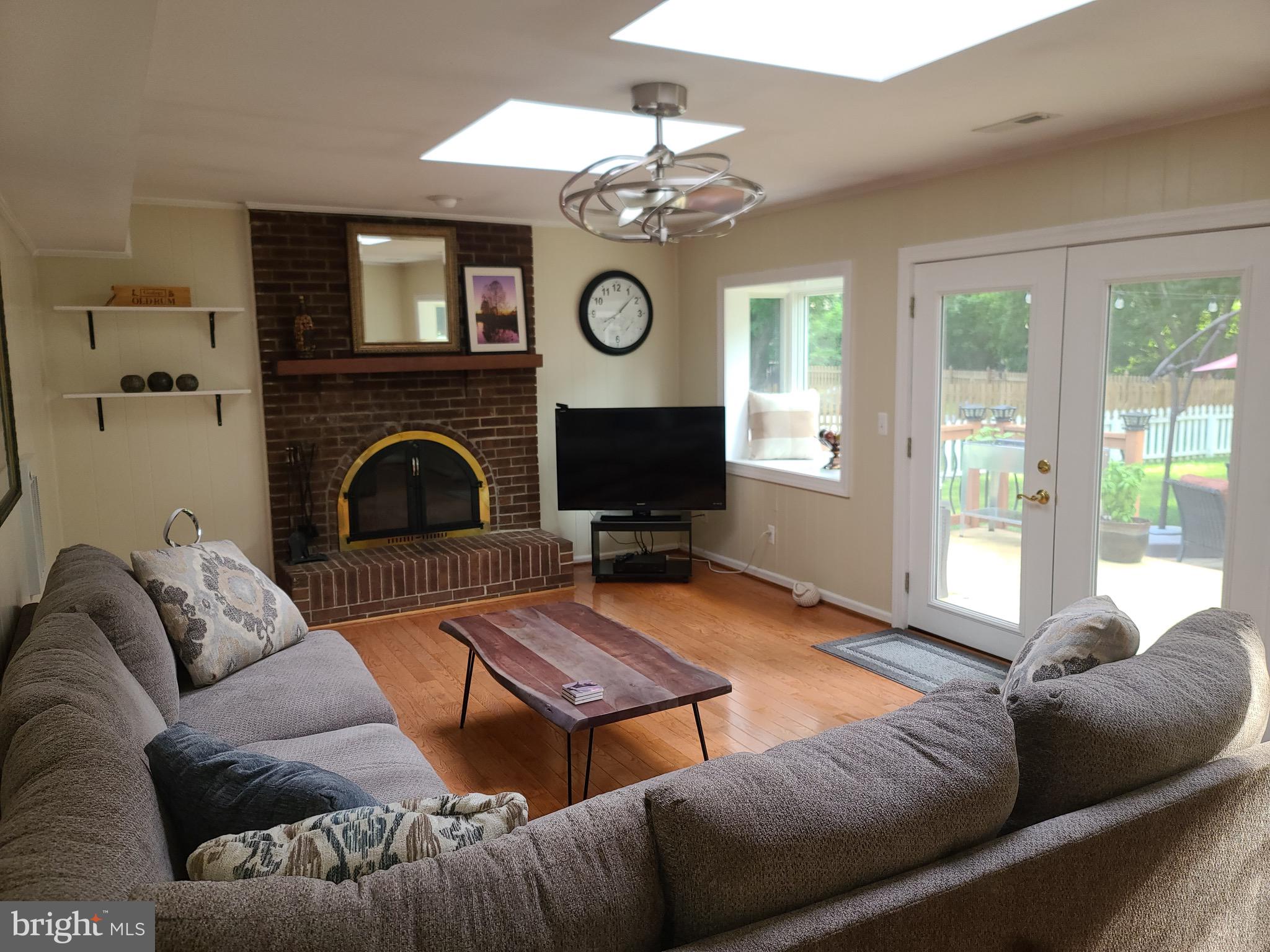 2061 Aquia Dr