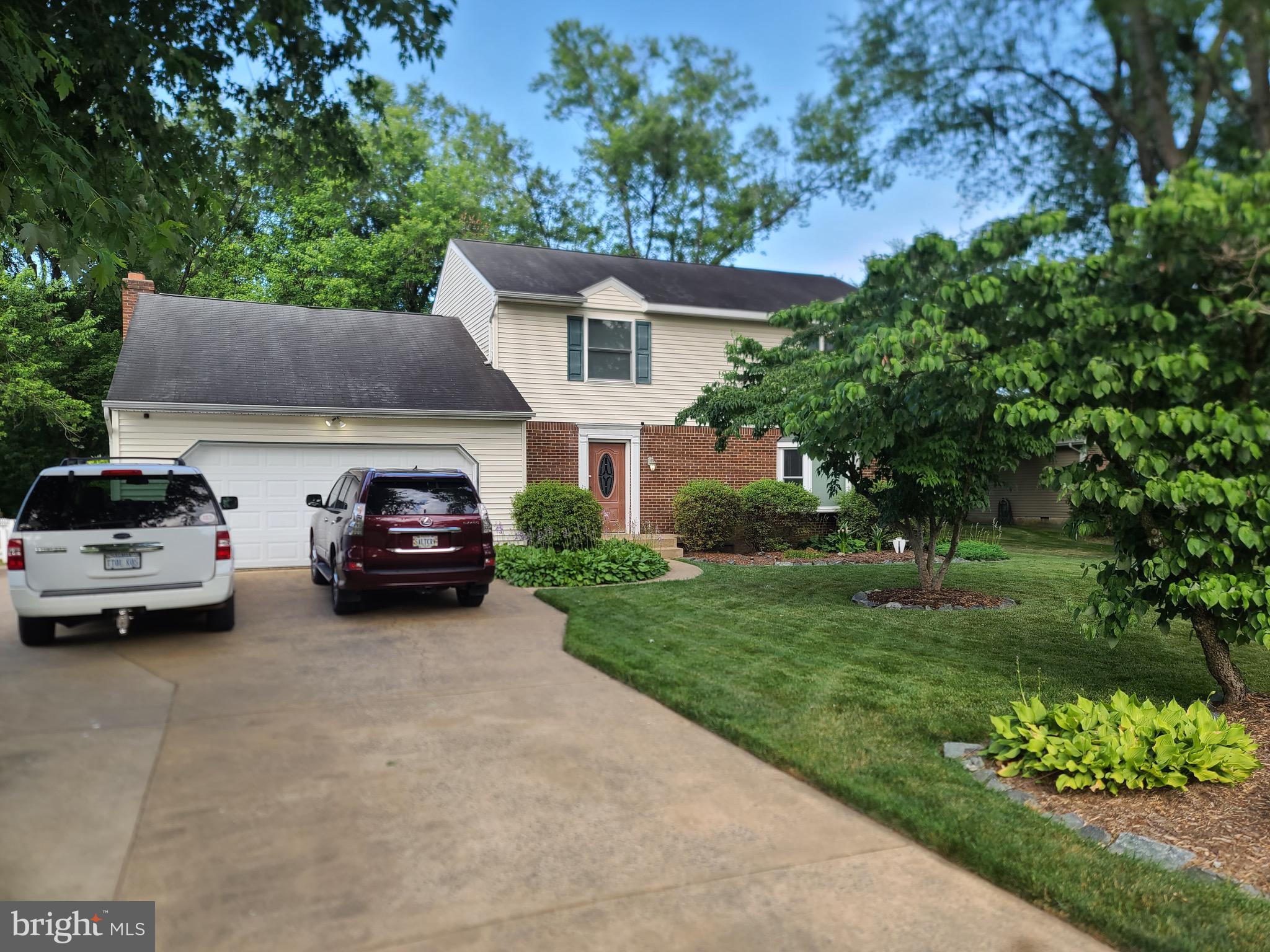 2061 Aquia Dr