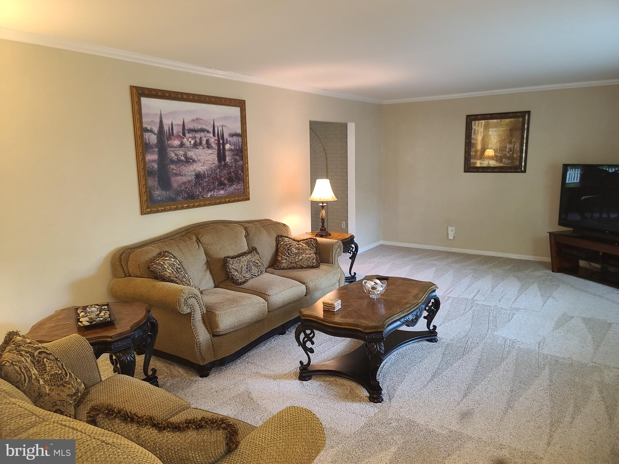 2061 Aquia Dr