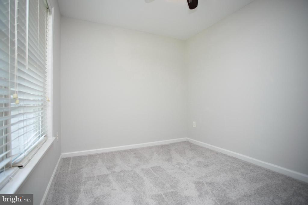 39 Brown Cir