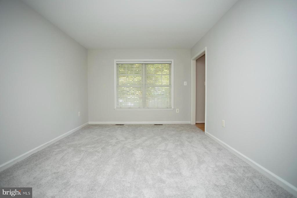 39 Brown Cir