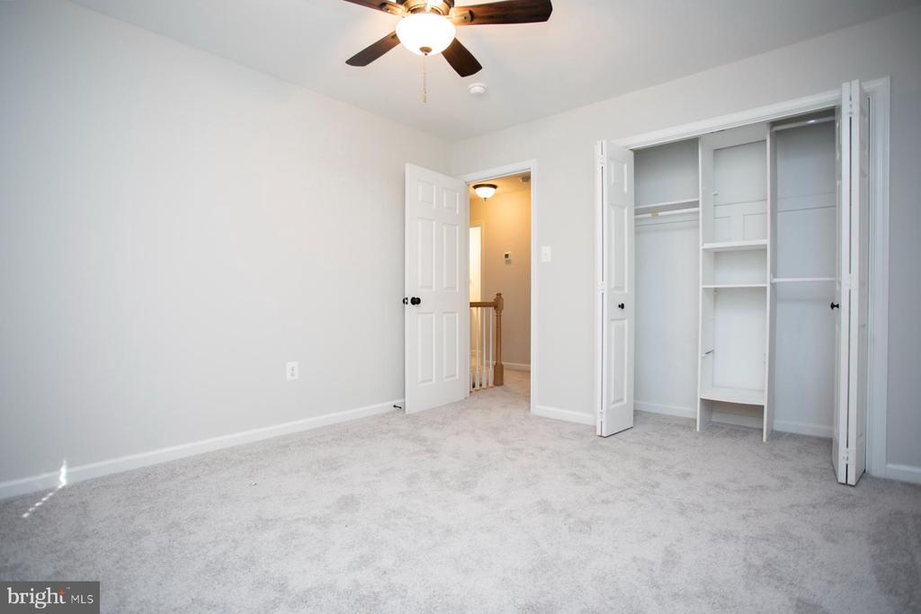 39 Brown Cir