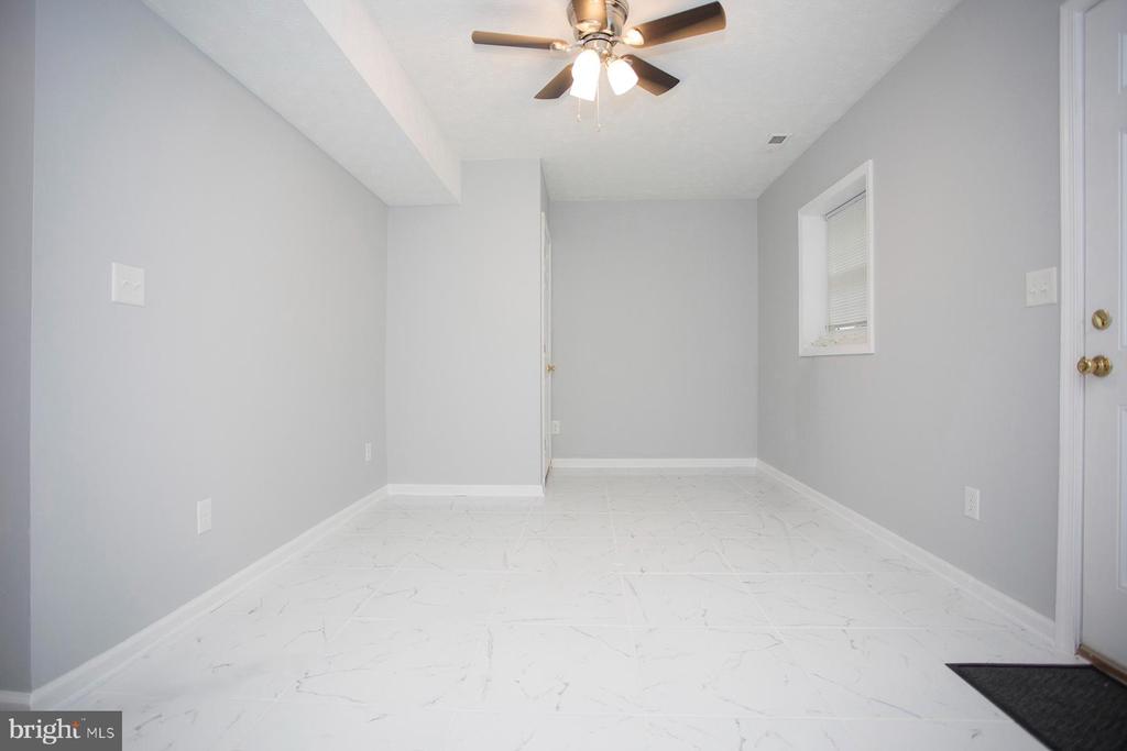 817 Sledgehammer Dr