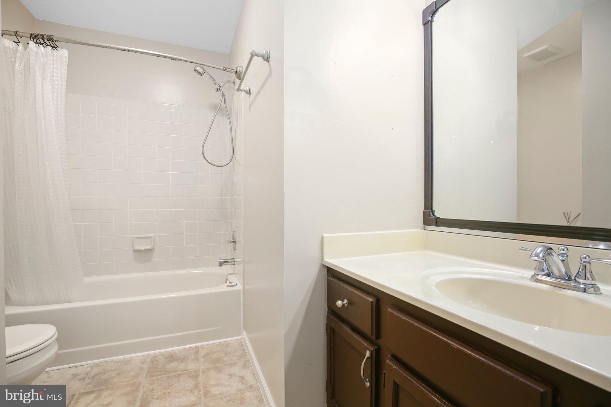 2001 MIDSHIPMAN DRIVE