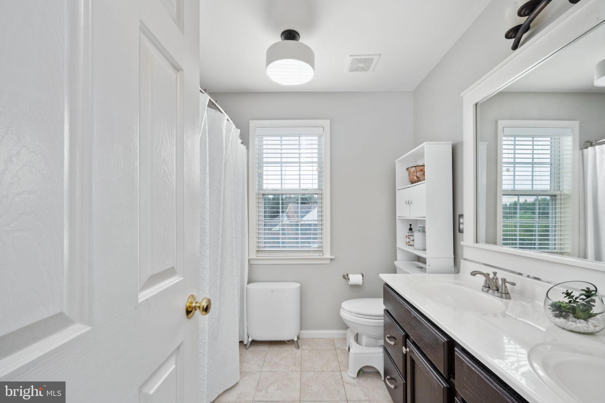 1 River Oak Dr