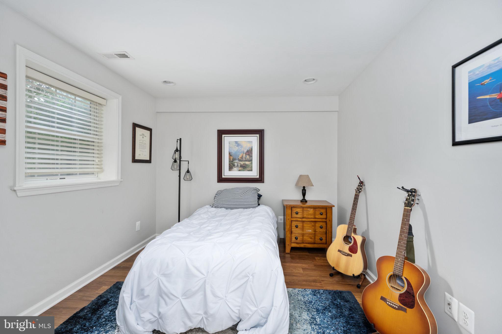 1 River Oak Dr