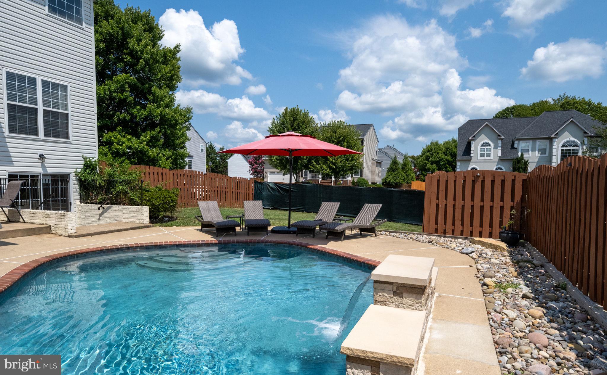 1 River Oak Dr