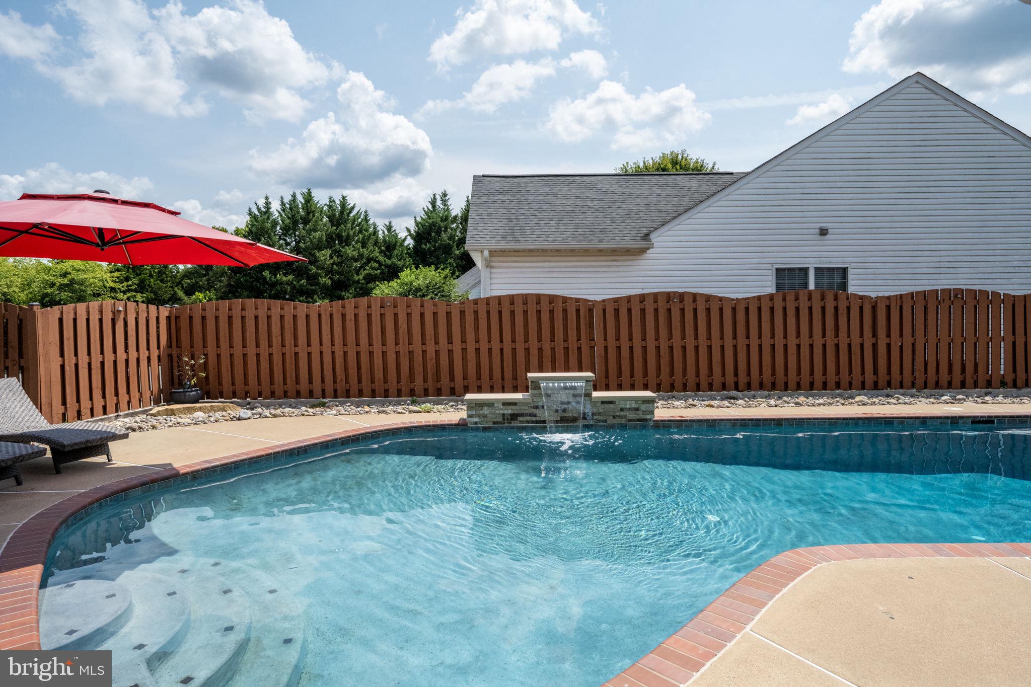 1 River Oak Dr
