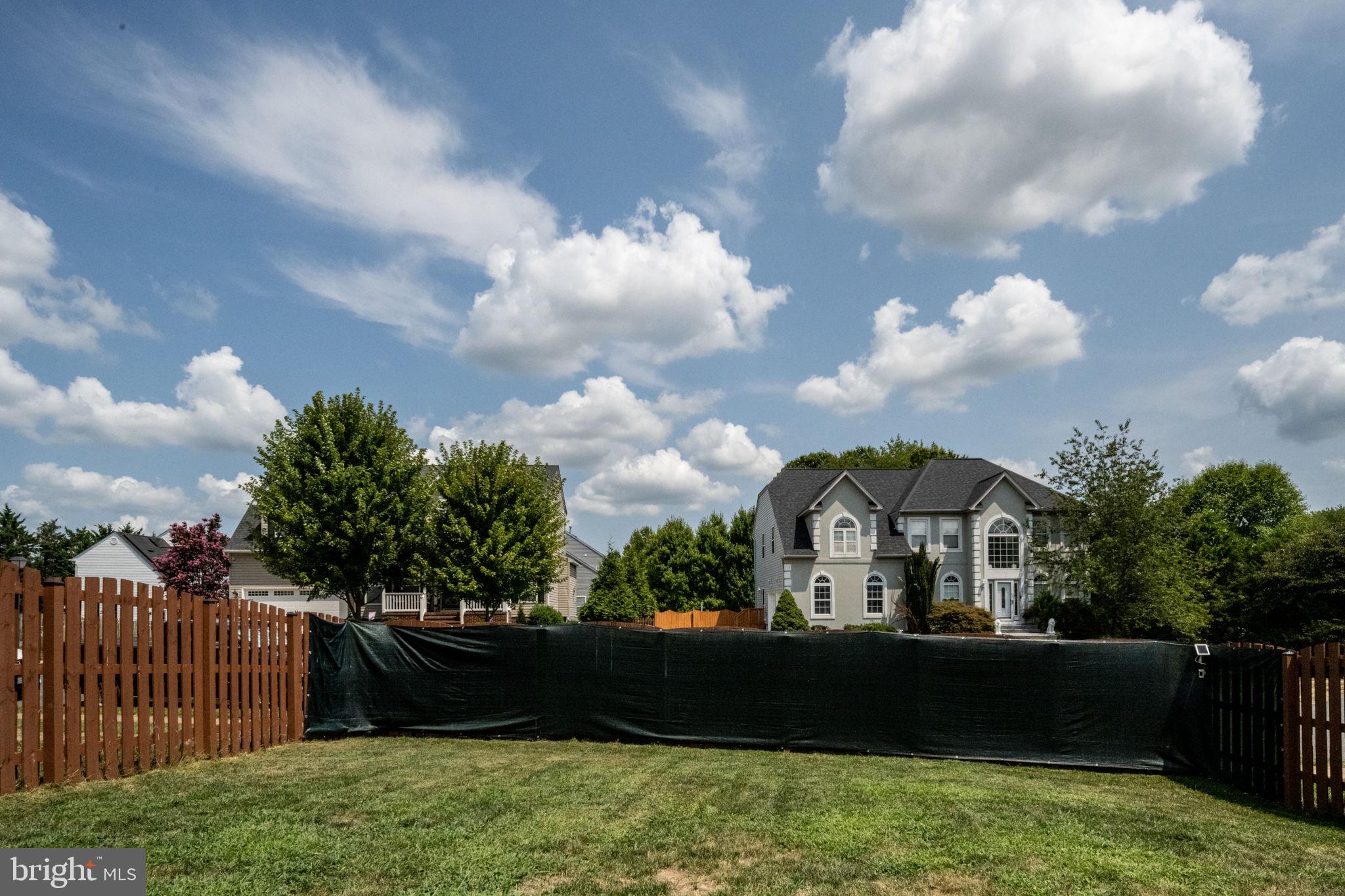 1 River Oak Dr
