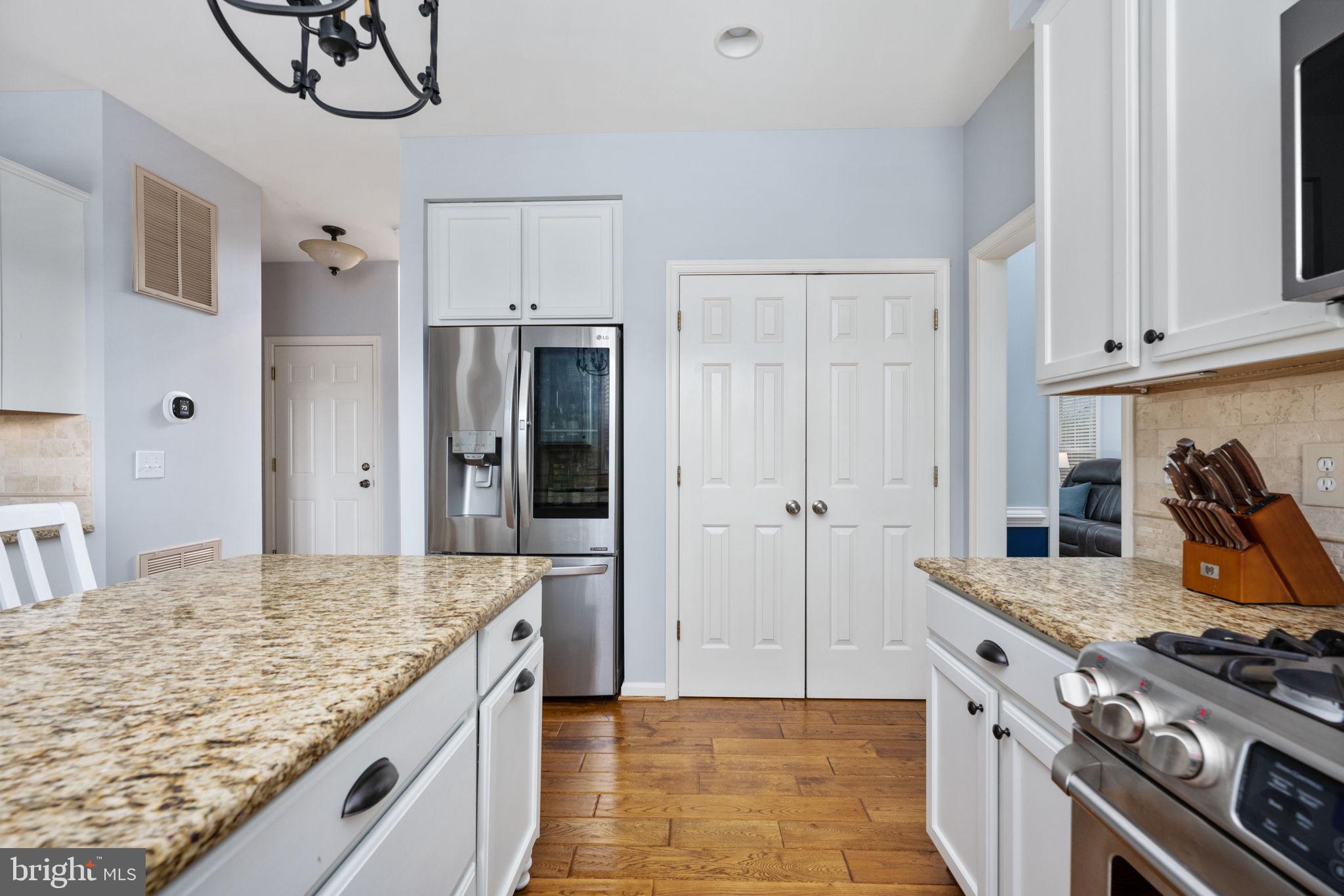 1 River Oak Dr