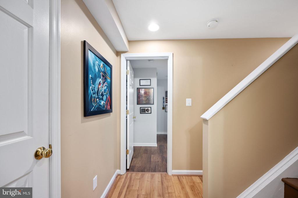1 River Oak Dr