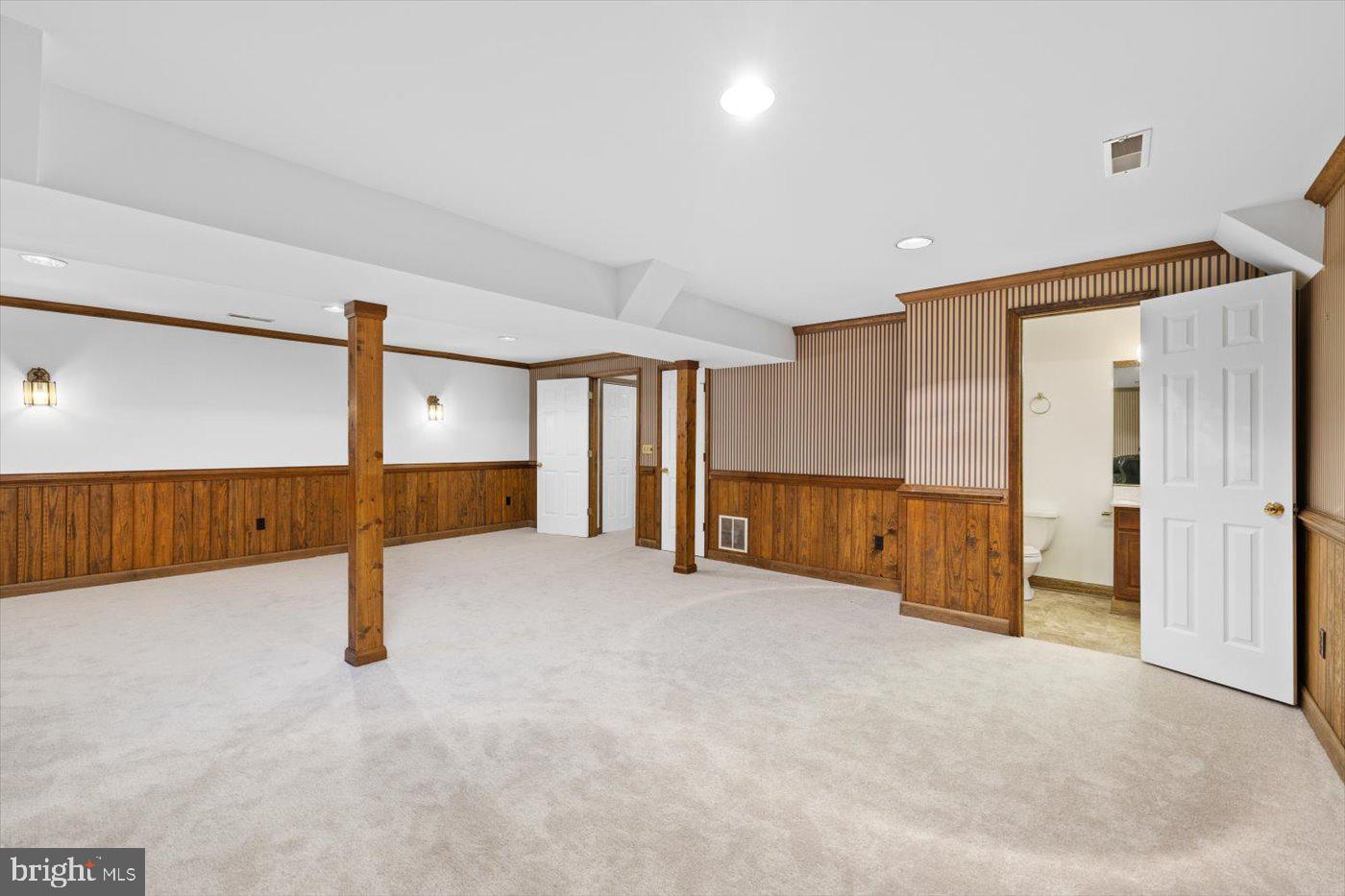 1038 Aquia Dr