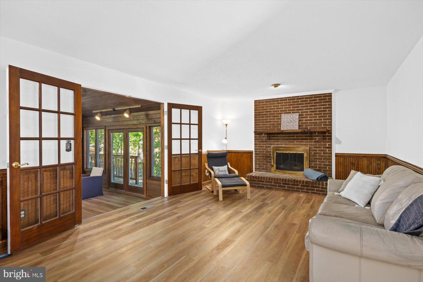 1038 Aquia Dr