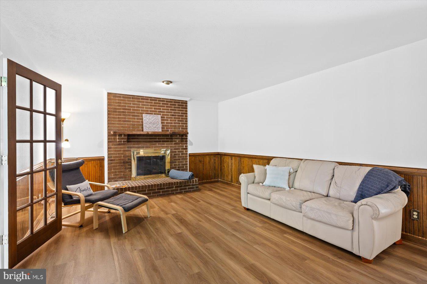 1038 Aquia Dr