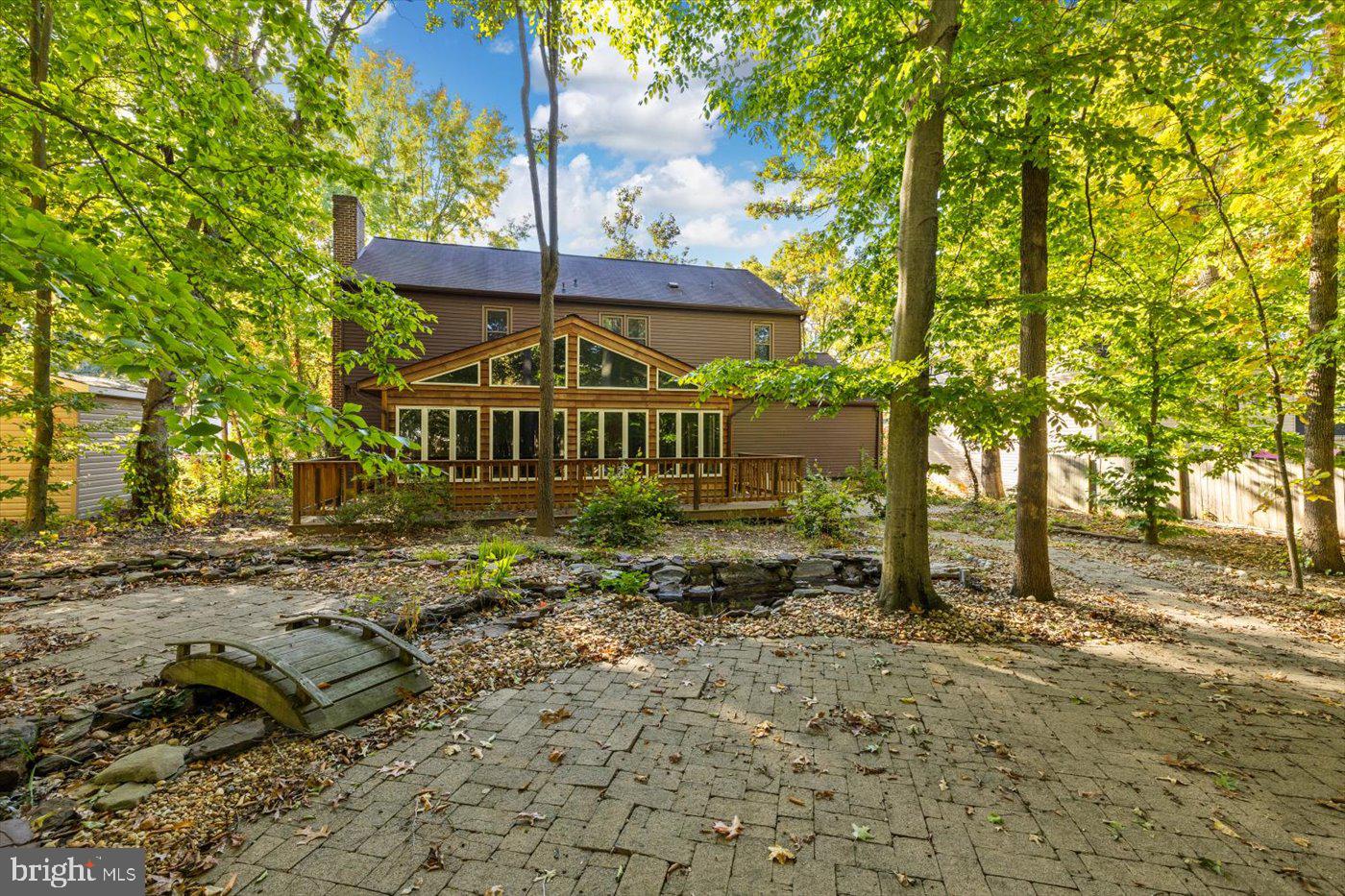 1038 Aquia Dr