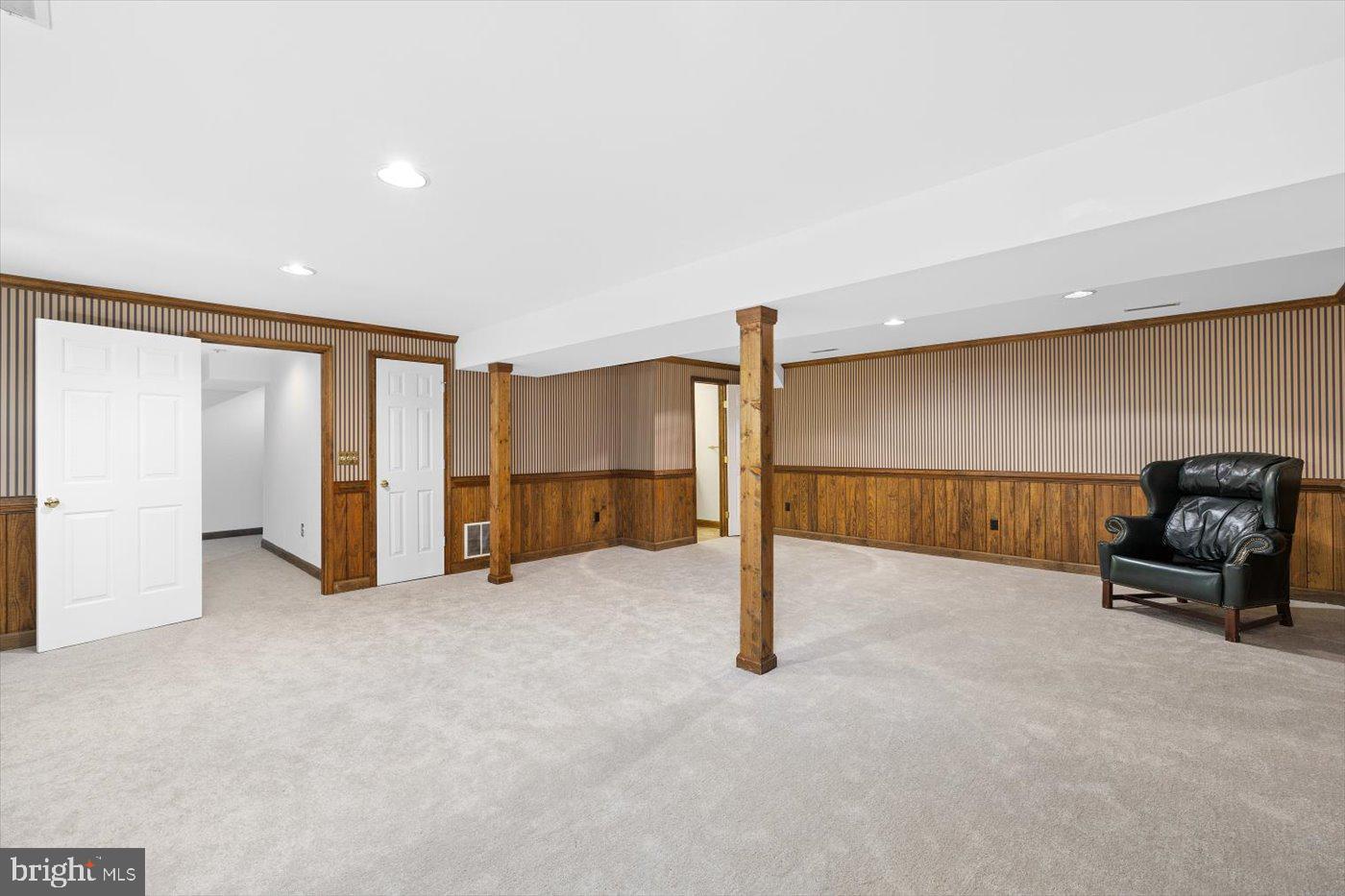 1038 Aquia Dr