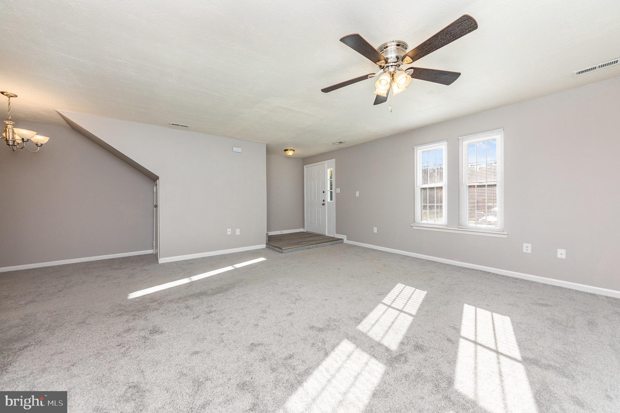 104 Matthew Ct