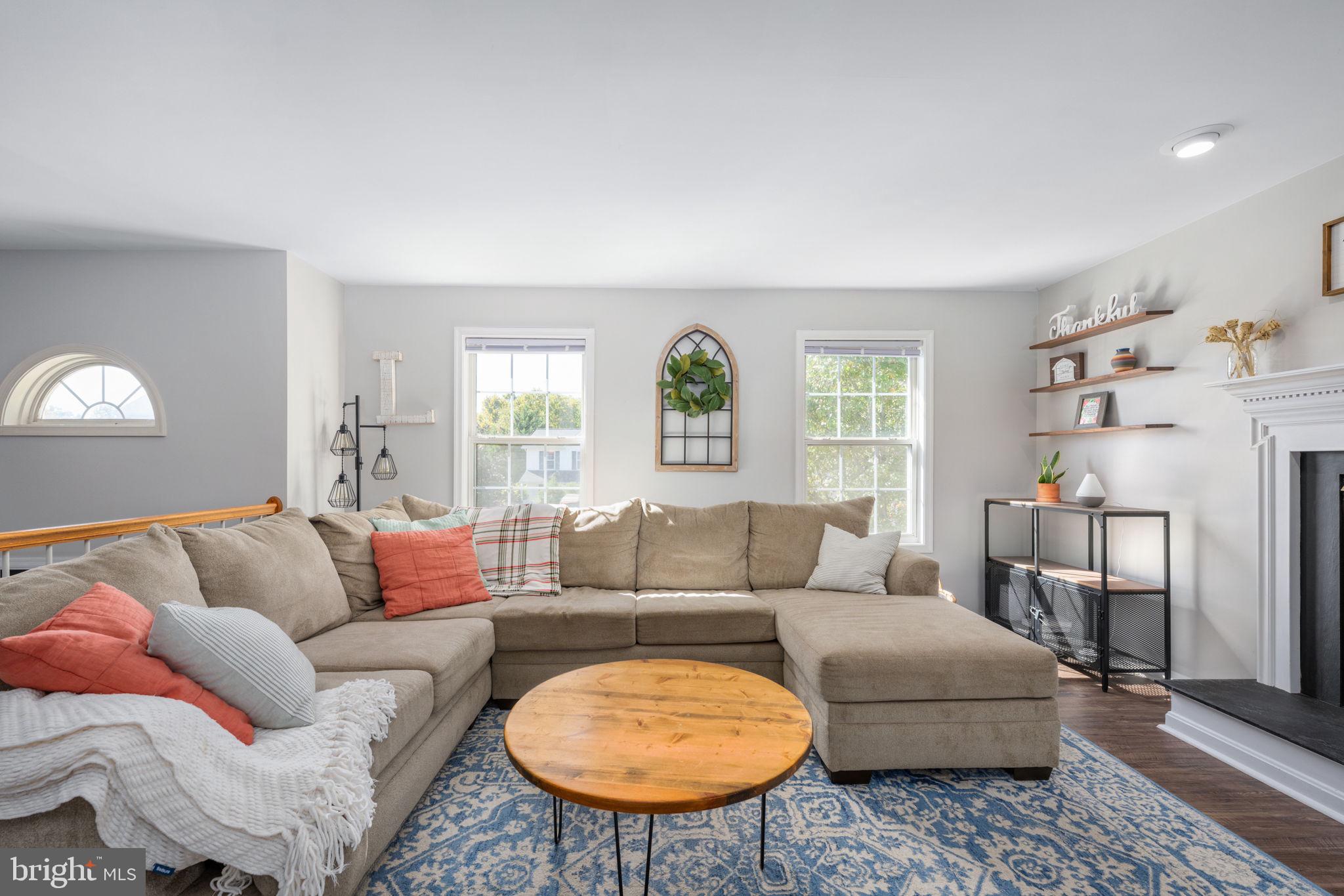 49 Tanterra Dr
