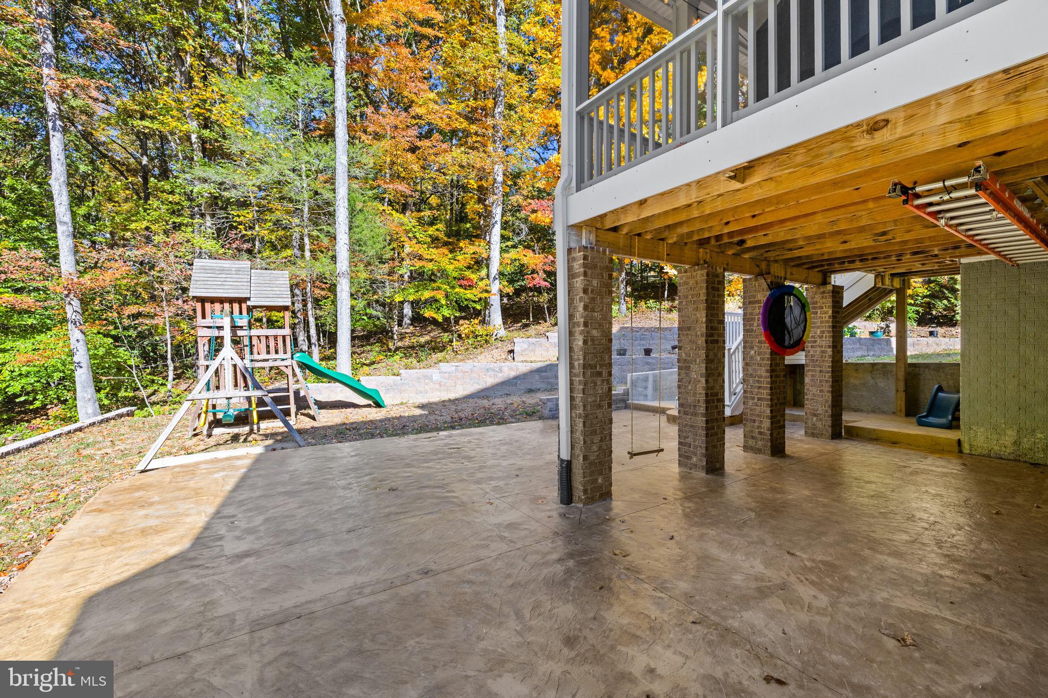 90 Herdmont Dr
