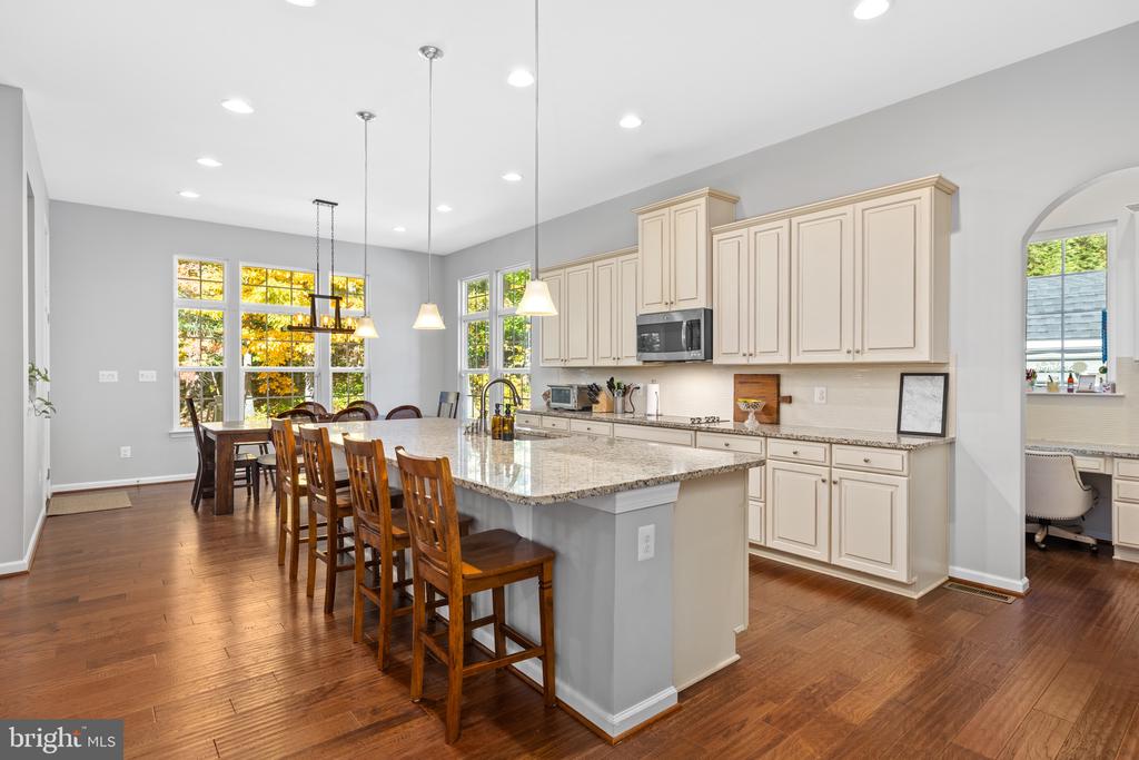 90 Herdmont Dr