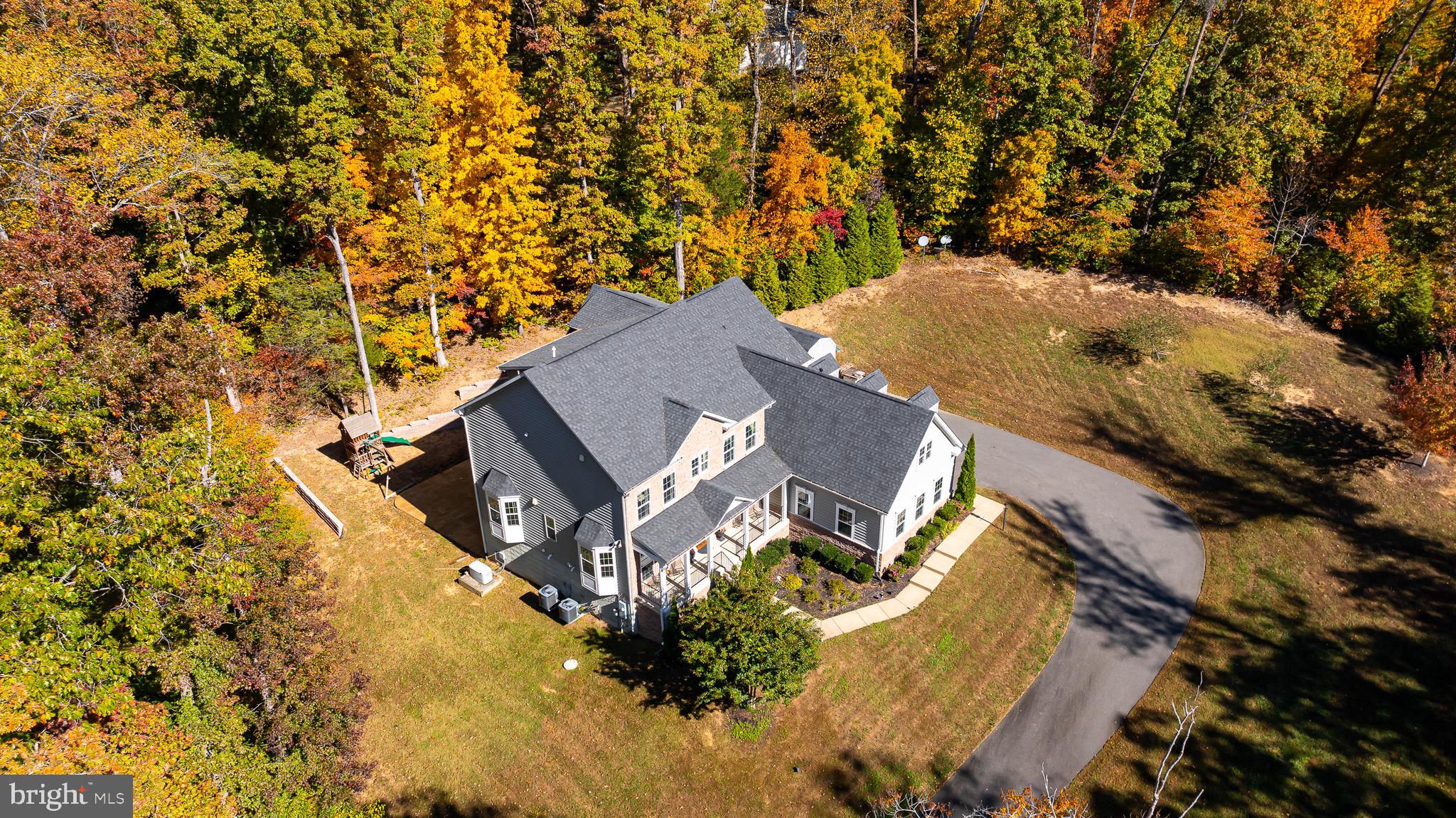 90 Herdmont Dr