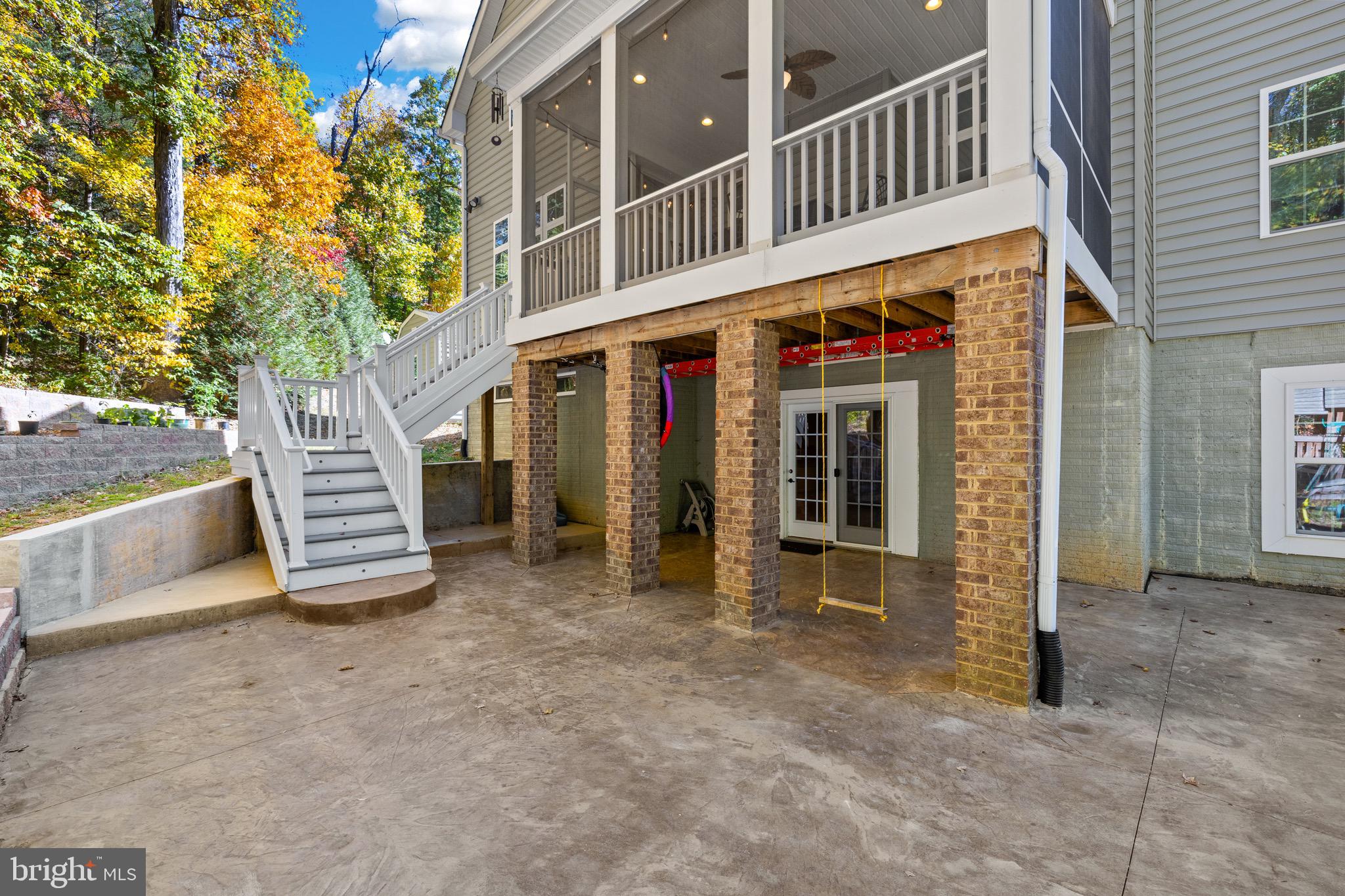 90 Herdmont Dr