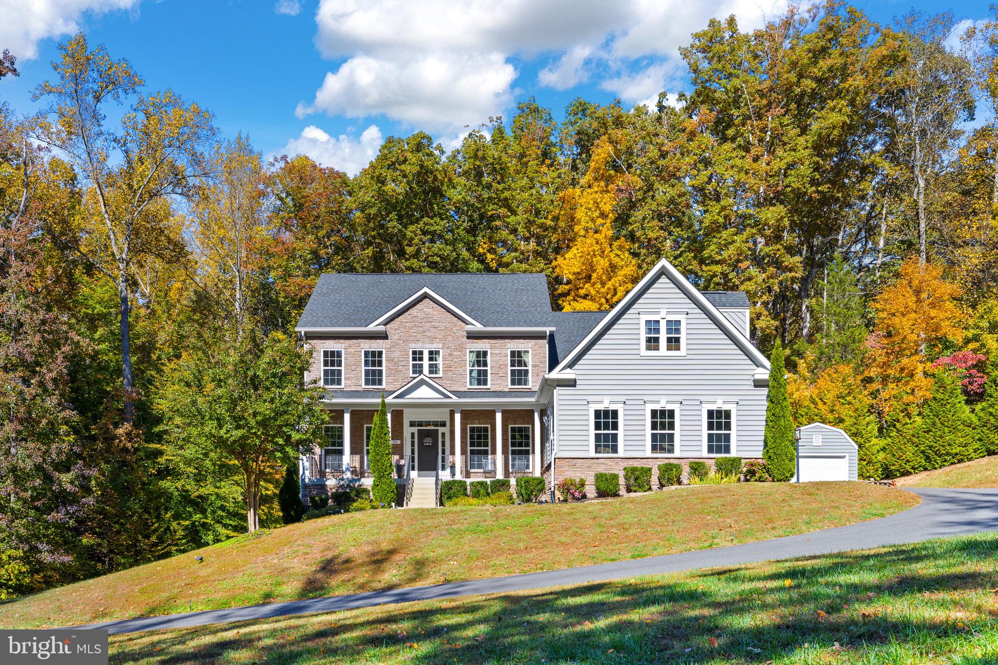 90 Herdmont Dr