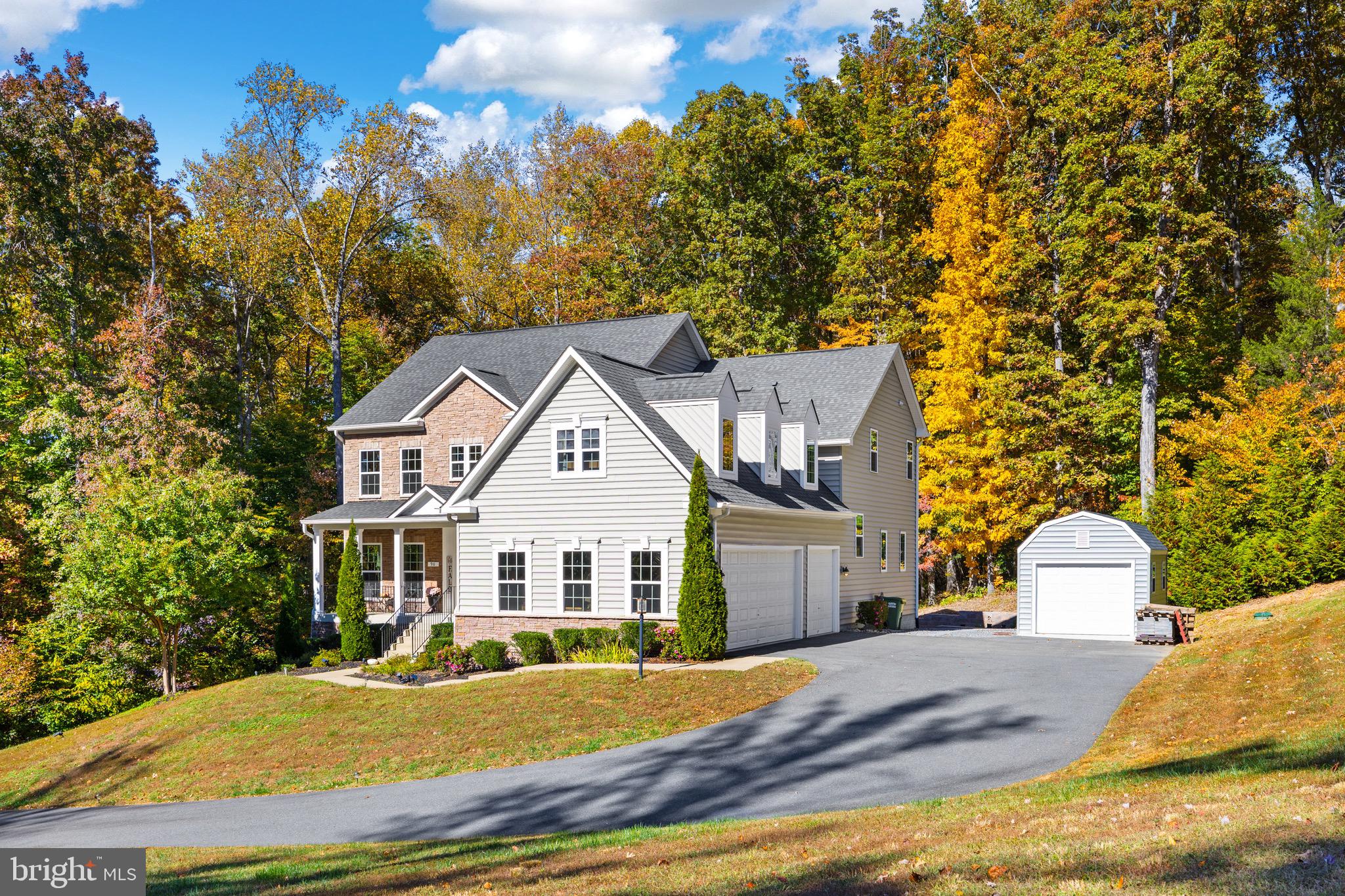90 Herdmont Dr