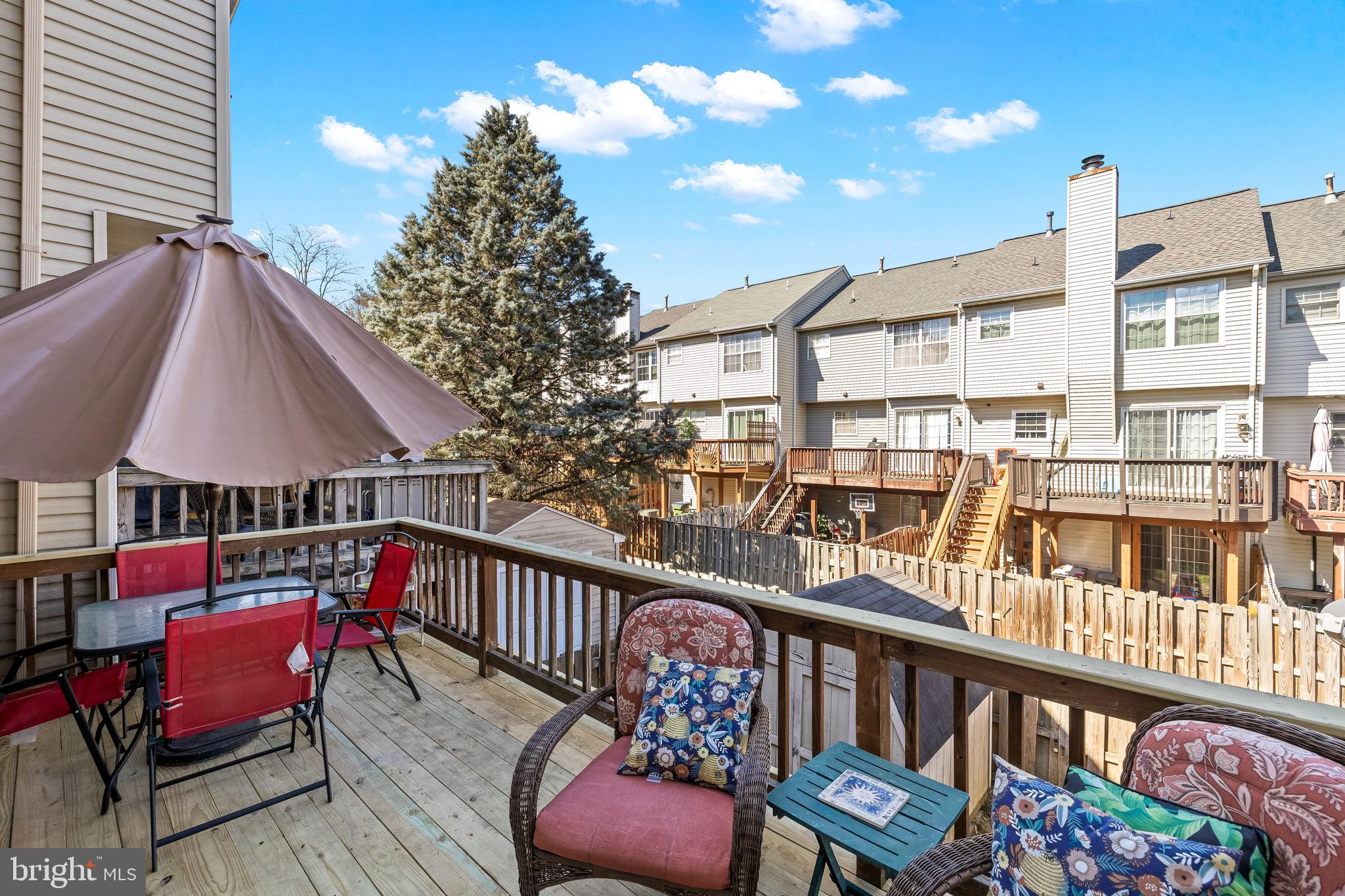 109 Barrows Ct