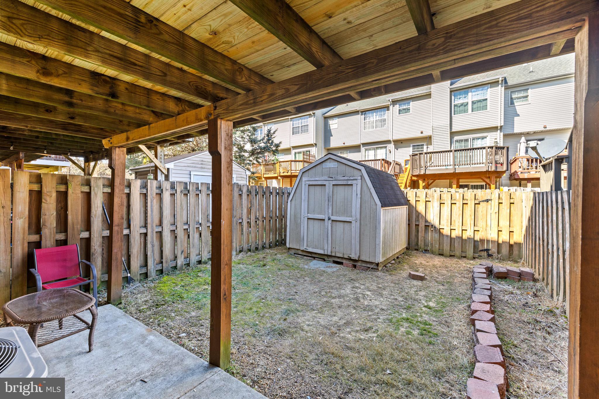 109 Barrows Ct