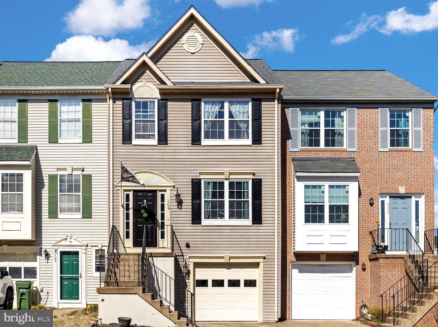 109 Barrows Ct